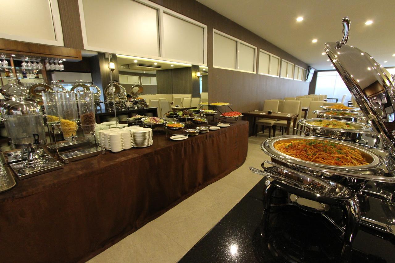Le Bangkok Hotel Ngoại thất bức ảnh